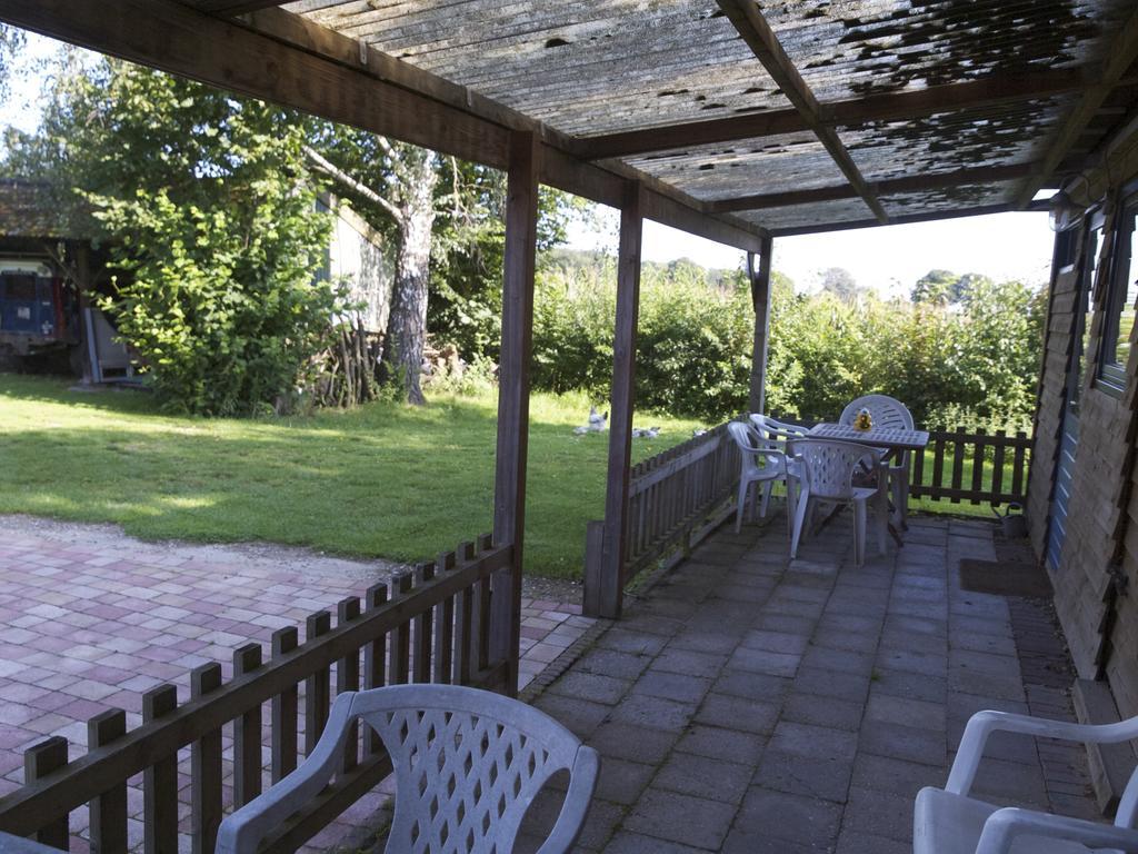 Holiday Home Ossa Basecamp Sint Odiliënberg Oda fotoğraf