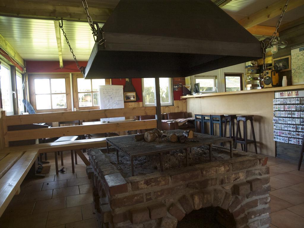 Holiday Home Ossa Basecamp Sint Odiliënberg Oda fotoğraf